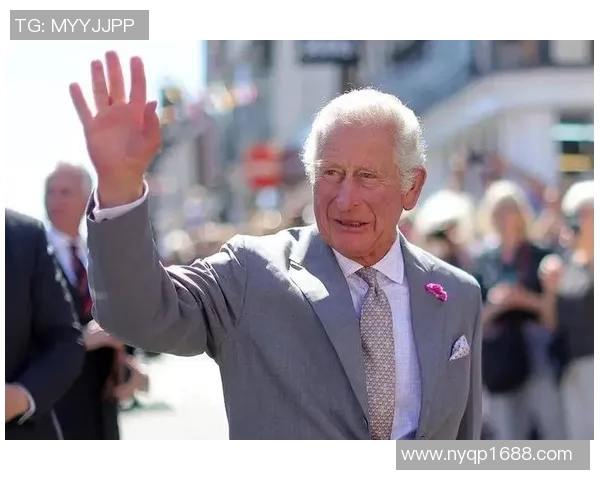 英国女王与足球明星的传奇故事如何交织成英伦文化的璀璨篇章