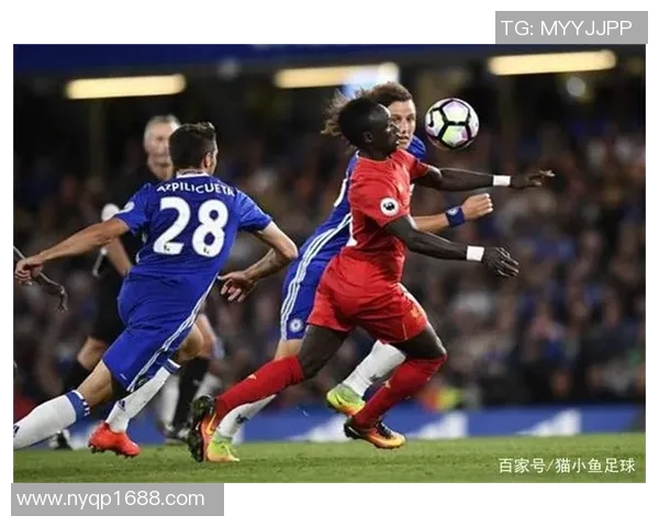 足球明星的跑步姿势是否真的奇怪揭秘他们的训练与生理特点 足球明星的跑步姿势是否真的奇怪揭秘他们的训练与生理特点